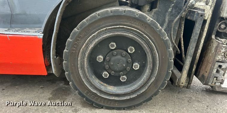 image for item EK8442 Toyota 8FGU30 forklift