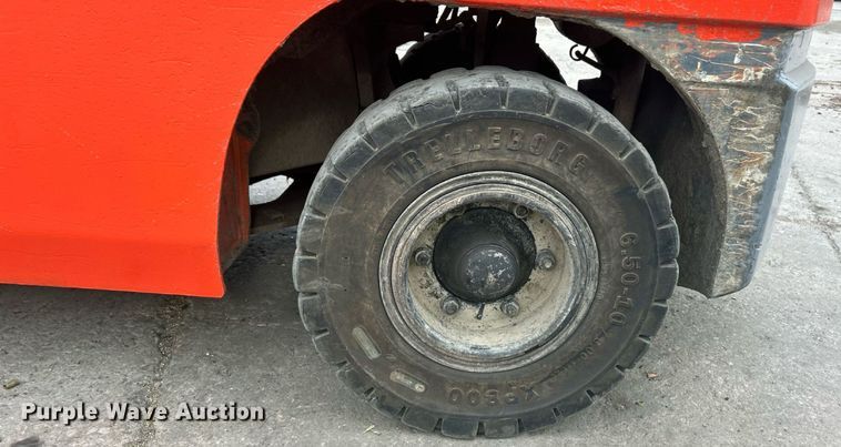 image for item EK8442 Toyota 8FGU30 forklift