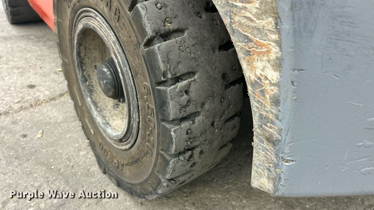 image for item EK8442 Toyota 8FGU30 forklift