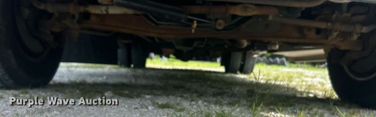 image for item EK8445 2008 Ford E450 Super Duty shuttle bus