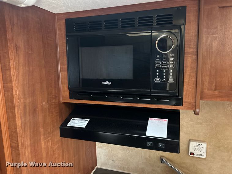 image for item EK8447 2012 Jayco Jay Flight Swift SLX camper