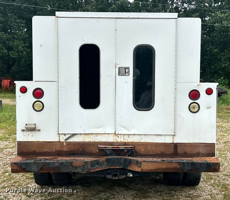 image for item EK8448 2009 Chevrolet Silverado 3500HD  Crew Cab utility bed pickup truck