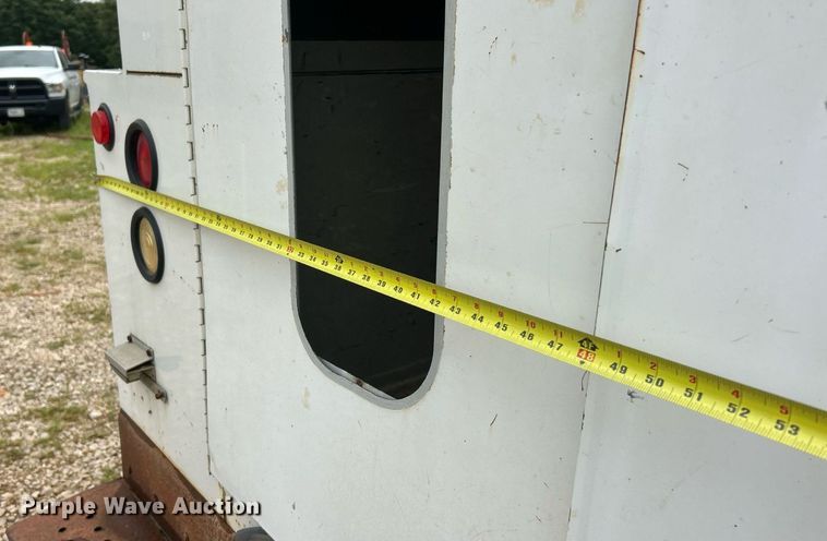 image for item EK8448 2009 Chevrolet Silverado 3500HD  Crew Cab utility bed pickup truck