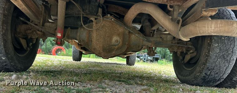 image for item EK8448 2009 Chevrolet Silverado 3500HD  Crew Cab utility bed pickup truck