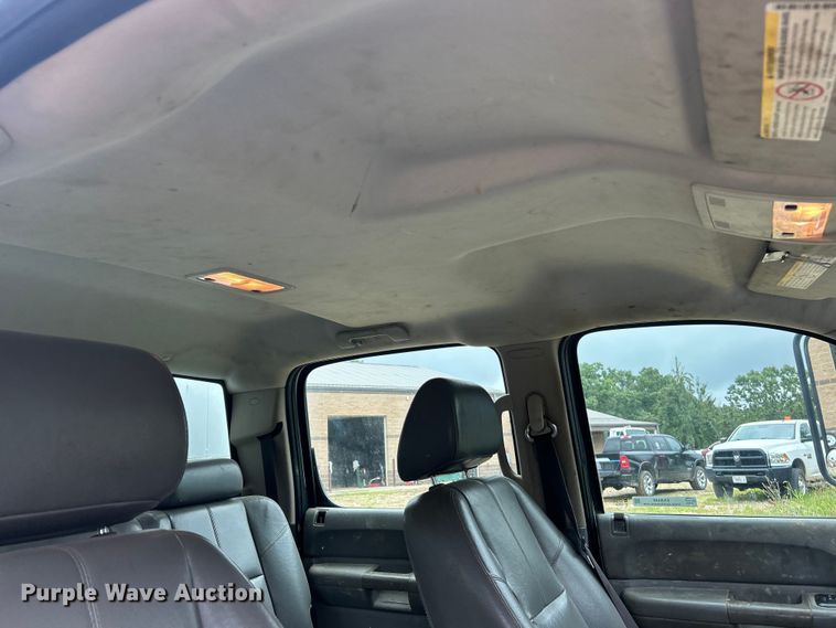 image for item EK8448 2009 Chevrolet Silverado 3500HD  Crew Cab utility bed pickup truck