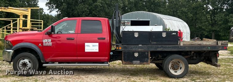 image for item EK8449 2017 Dodge Ram 5500 Crew Cab flatbed truck