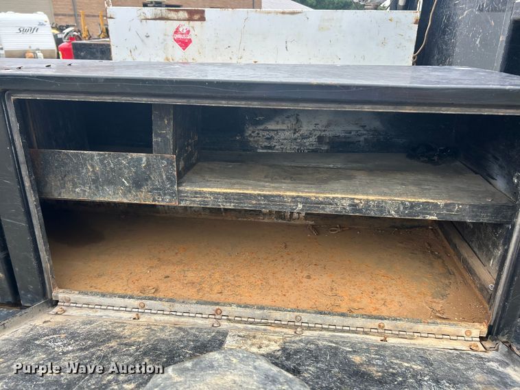 image for item EK8449 2017 Dodge Ram 5500 Crew Cab flatbed truck