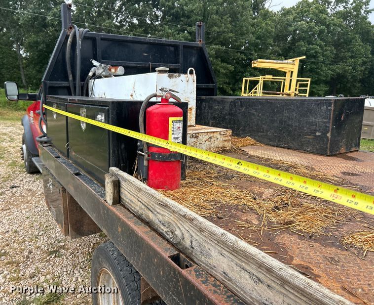 image for item EK8449 2017 Dodge Ram 5500 Crew Cab flatbed truck