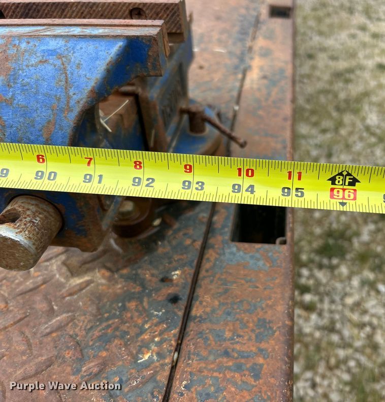 image for item EK8449 2017 Dodge Ram 5500 Crew Cab flatbed truck