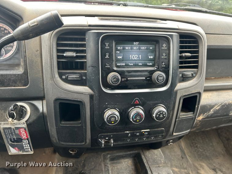 image for item EK8449 2017 Dodge Ram 5500 Crew Cab flatbed truck