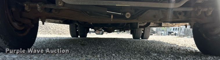 image for item EK8453 2007 Ford E450 Super Duty emergency response vehicle