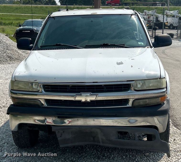 image for item EK8454 2005 Chevrolet Suburban 2500 SUV