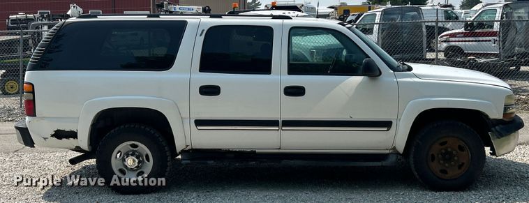 image for item EK8454 2005 Chevrolet Suburban 2500 SUV