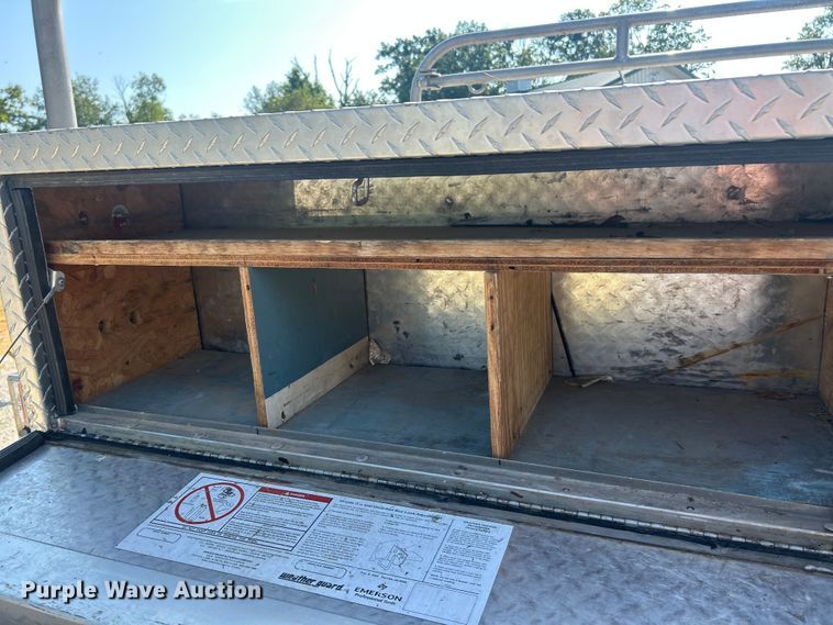 image for item EK8491 2007 Ford F250 Super Duty XL pickup truck