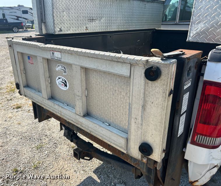 image for item EK8491 2007 Ford F250 Super Duty XL pickup truck