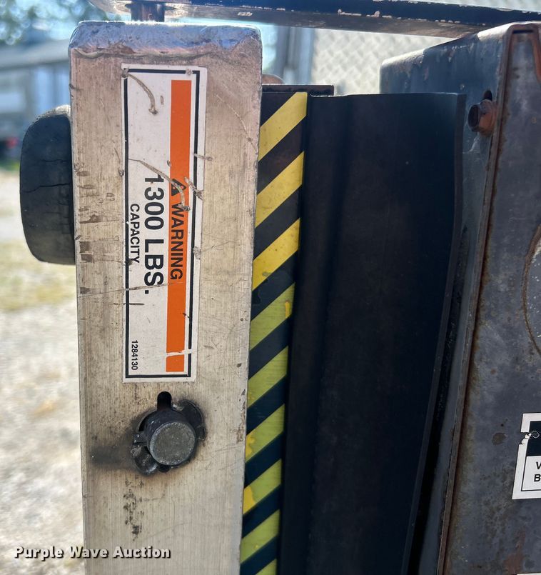 image for item EK8491 2007 Ford F250 Super Duty XL pickup truck