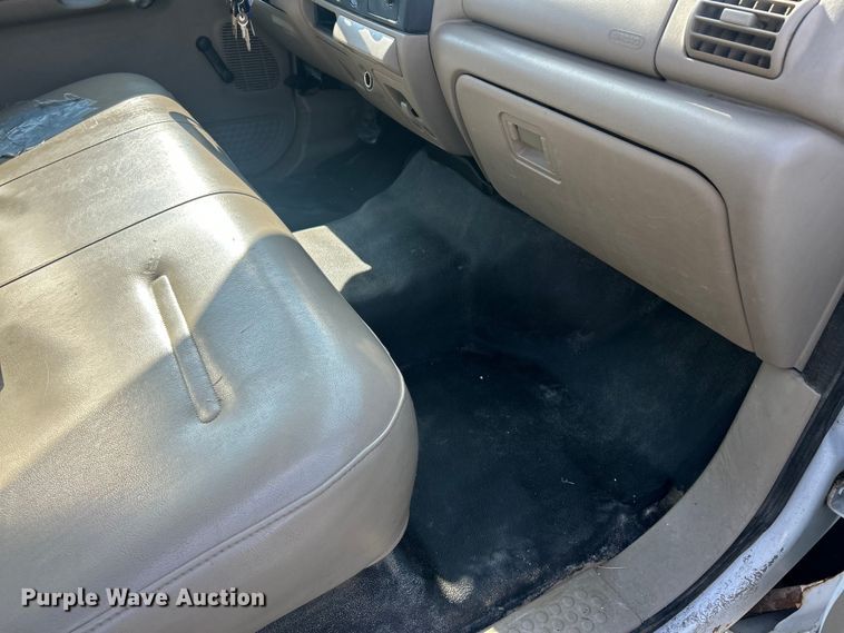 image for item EK8491 2007 Ford F250 Super Duty XL pickup truck