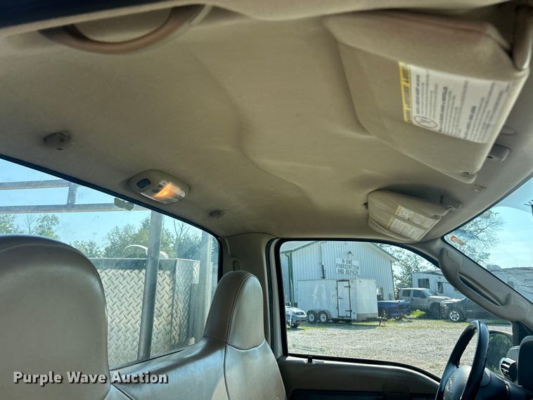 image for item EK8491 2007 Ford F250 Super Duty XL pickup truck