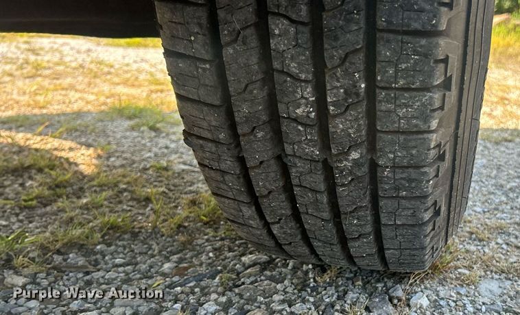 image for item EK8491 2007 Ford F250 Super Duty XL pickup truck