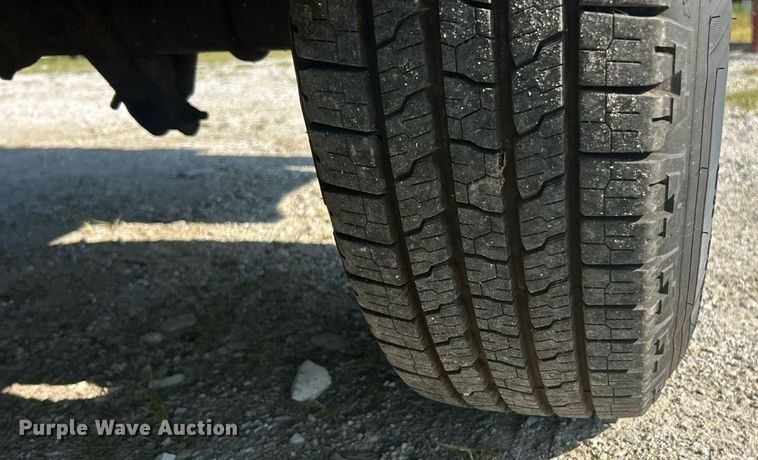 image for item EK8491 2007 Ford F250 Super Duty XL pickup truck