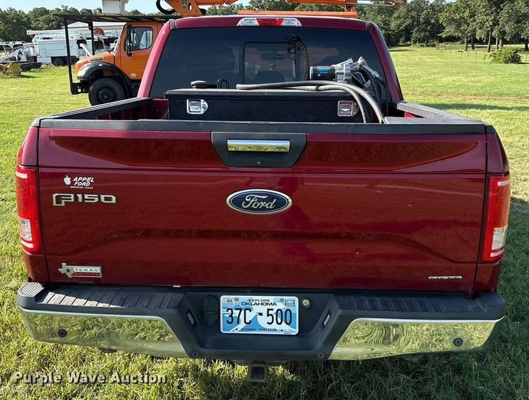 image for item EL2132 2015 Ford F150 SuperCrew pickup truck