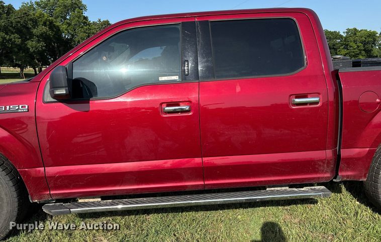 image for item EL2132 2015 Ford F150 SuperCrew pickup truck