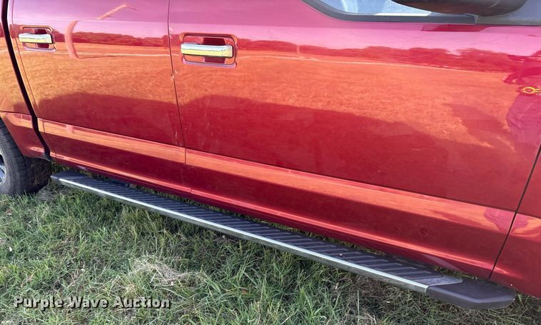 image for item EL2132 2015 Ford F150 SuperCrew pickup truck