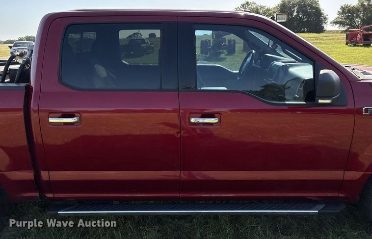 image for item EL2132 2015 Ford F150 SuperCrew pickup truck