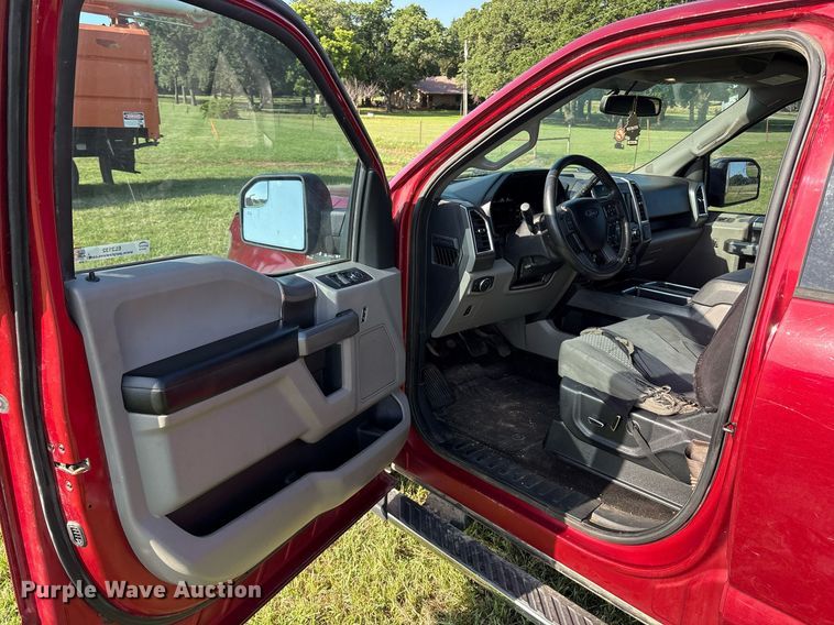 image for item EL2132 2015 Ford F150 SuperCrew pickup truck