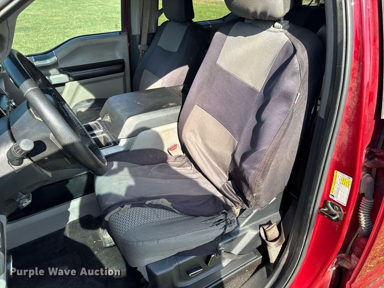 image for item EL2132 2015 Ford F150 SuperCrew pickup truck