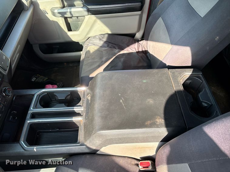 image for item EL2132 2015 Ford F150 SuperCrew pickup truck