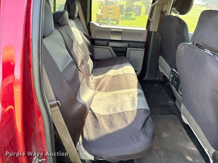 image for item EL2132 2015 Ford F150 SuperCrew pickup truck