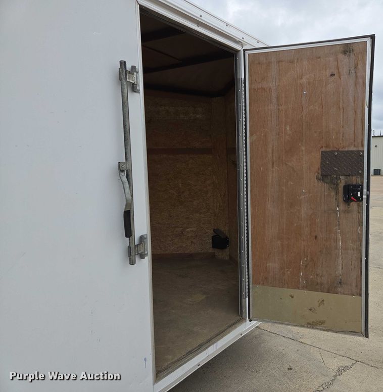 image for item EM2153 2017 Look EWLC 7x16 TE2 enclosed cargo trailer