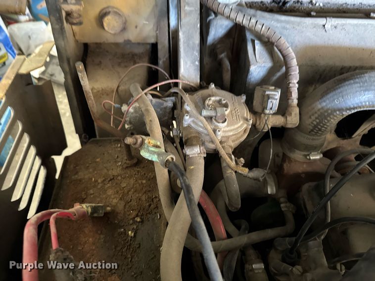 image for item EM2177 Caterpillar V50D forklift