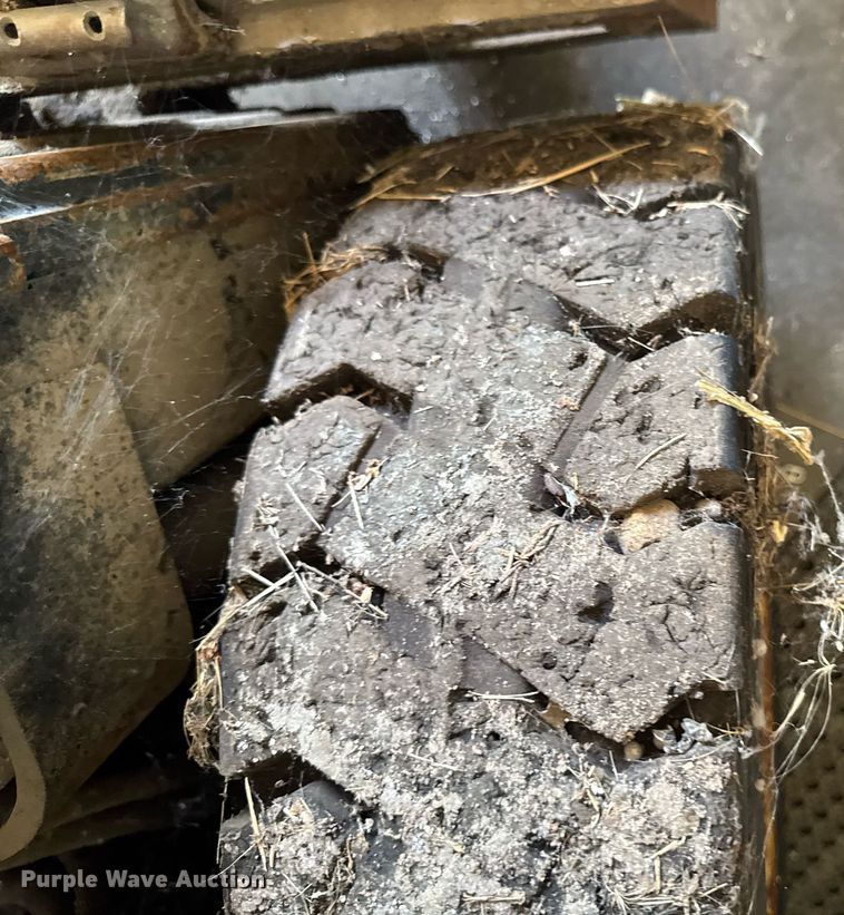 image for item EM2177 Caterpillar V50D forklift