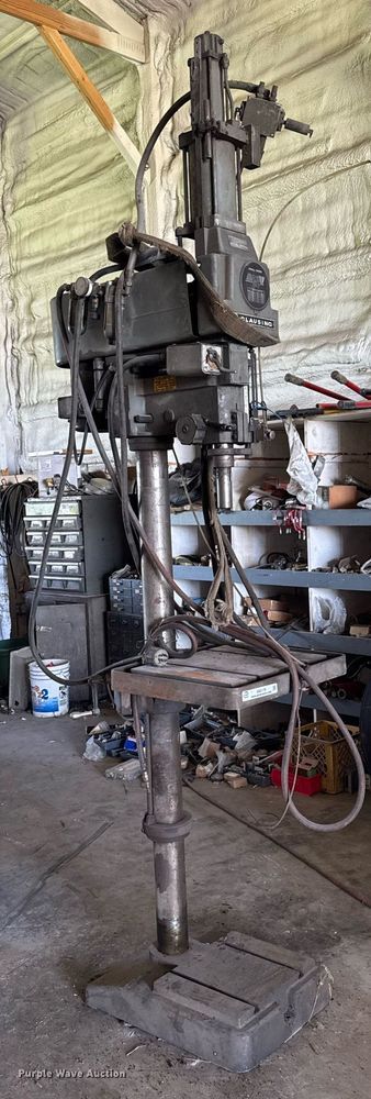 image for item EM2179 Clausing 2227 press