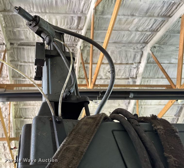 image for item EM2179 Clausing 2227 press