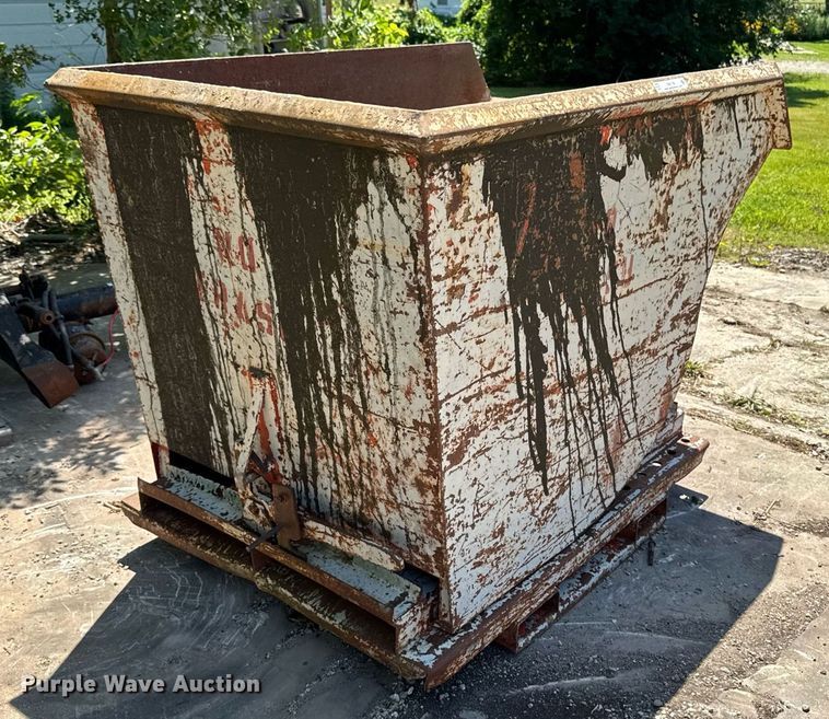 image for item EM2182 Self dumping hopper