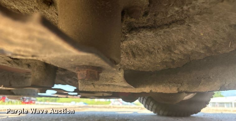 image for item EM2195 Country Clipper XLT ZTR lawn mower