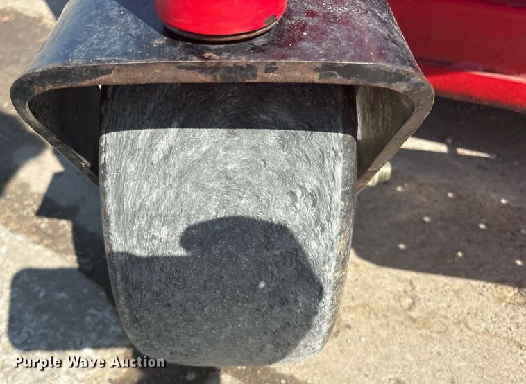 image for item EM2195 Country Clipper XLT ZTR lawn mower