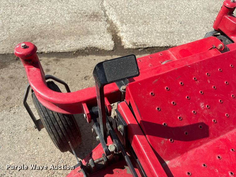 image for item EM2196 2015 Country Clipper 2460KAJ-455 ZTR lawn mower