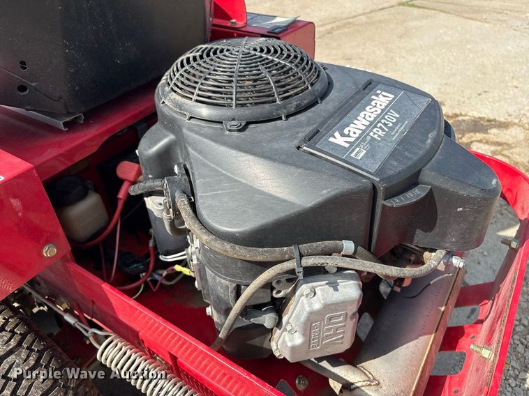 image for item EM2196 2015 Country Clipper 2460KAJ-455 ZTR lawn mower