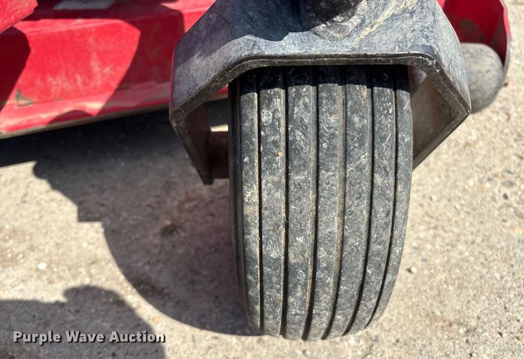 image for item EM2196 2015 Country Clipper 2460KAJ-455 ZTR lawn mower