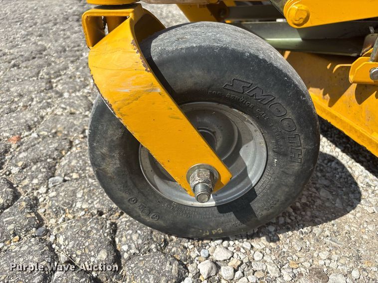 image for item EM2198 Hustler 935833 ZTR lawn mower