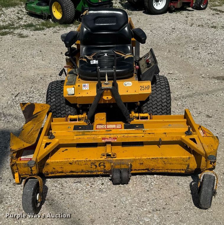 image for item EM2199 1999 Walker MTSD ZTR lawn mower