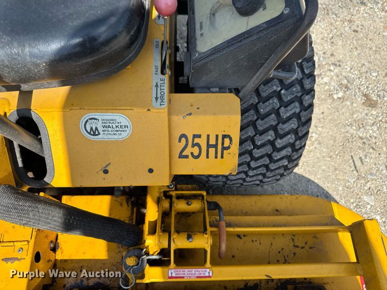 image for item EM2199 1999 Walker MTSD ZTR lawn mower