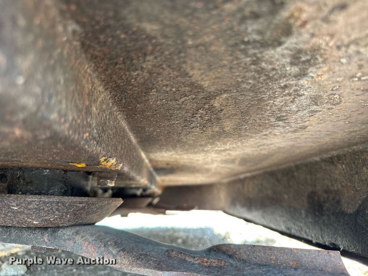 image for item EM2199 1999 Walker MTSD ZTR lawn mower