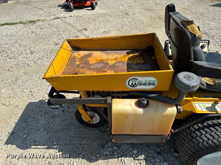 image for item EM2199 1999 Walker MTSD ZTR lawn mower