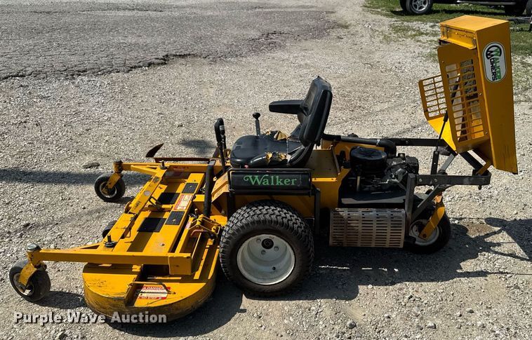 image for item EM2199 1999 Walker MTSD ZTR lawn mower
