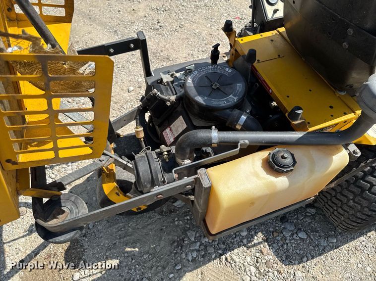 image for item EM2199 1999 Walker MTSD ZTR lawn mower